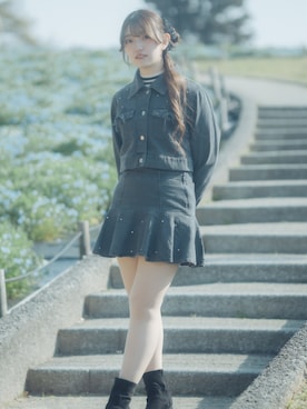「one way（ワンウェイ）のアイテム（デニムスカート、ブラック系）」を使った、ミオリさん（レディース・157cm）の春コーディネート