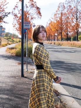 「normakamali（ノーマカマリ）のアイテム（ワンピース、イエロー系）」を使った、ミオリさん（レディース・157cm）の春コーディネート