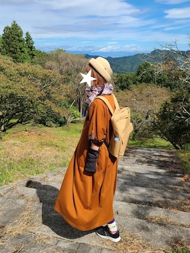 「STALL（ストール）のアイテム」を使った、yoshiさん（レディース・158cm）の秋コーディネート