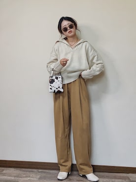 「スクエアトゥ」｜「アイテム（スウェットパンツ）」を使った、Miiさん（レディース・159cm）の秋コーディネート