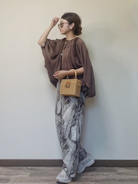 「Birthday room（バースデイルーム）のギャザーシアードルマントップス（シャツ/ブラウス）」を使った、Miiさん（レディース・159cm）の夏コーディネート