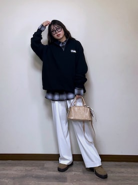 「アイテム（スウェット）」を使った、Miiさん（レディース・159cm）の秋コーディネート