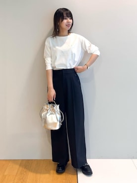 「シルバー」｜「アイテム（その他シューズ）」を使った、groveさん（レディース・162cm）の秋コーディネート