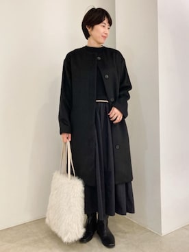 ◇ウールブレンドノーカラーロングコートを使った人気ファッション 