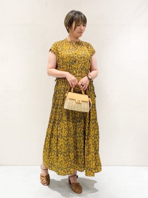 セール】シャーリングプリーツワンピース（ワンピース）｜grove  