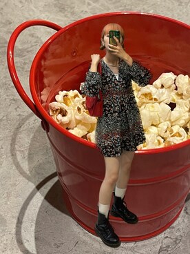「ZARA（ザラ）のアイテム（Shirts、ブラック系）」を使った、minineさん（レディース・159cm）の秋コーディネート