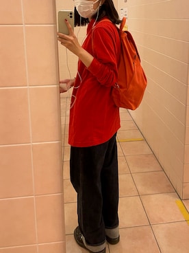 「BAGGU（バグー）のアイテム（Backpack、オレンジ系）」を使った、minineさん（レディース・159cm）の秋コーディネート