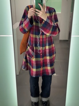 「Dr. Martens（ドクターマーチン）のアイテム（Loafers、ブラック系）」を使った、minineさん（レディース・159cm）の秋コーディネート