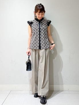 「AULENTTI（オウレンティ）のアイテム」を使った、じゅんさん（レディース・150cm）の春コーディネート