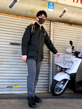 「トリッカーズ」｜「アイテム（その他アウター）」を使った、GREVENさん（メンズ・168cm）の冬コーディネート