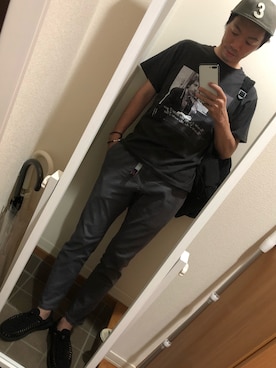 「アイテム（キャップ、ブラウン系）」を使った、hana.さん（メンズ・184cm）の春コーディネート