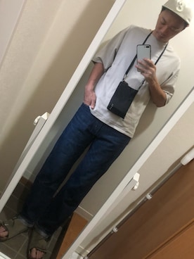 「ZOZO（ゾゾ）のストレートデニムパンツ［MEN］（デニムパンツ）」を使った、hana.さん（メンズ・184cm）の秋コーディネート