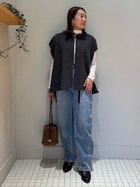 「アイテム（ポンチョ）」を使った、Yuuki Endoさん（レディース・155cm）の冬コーディネート