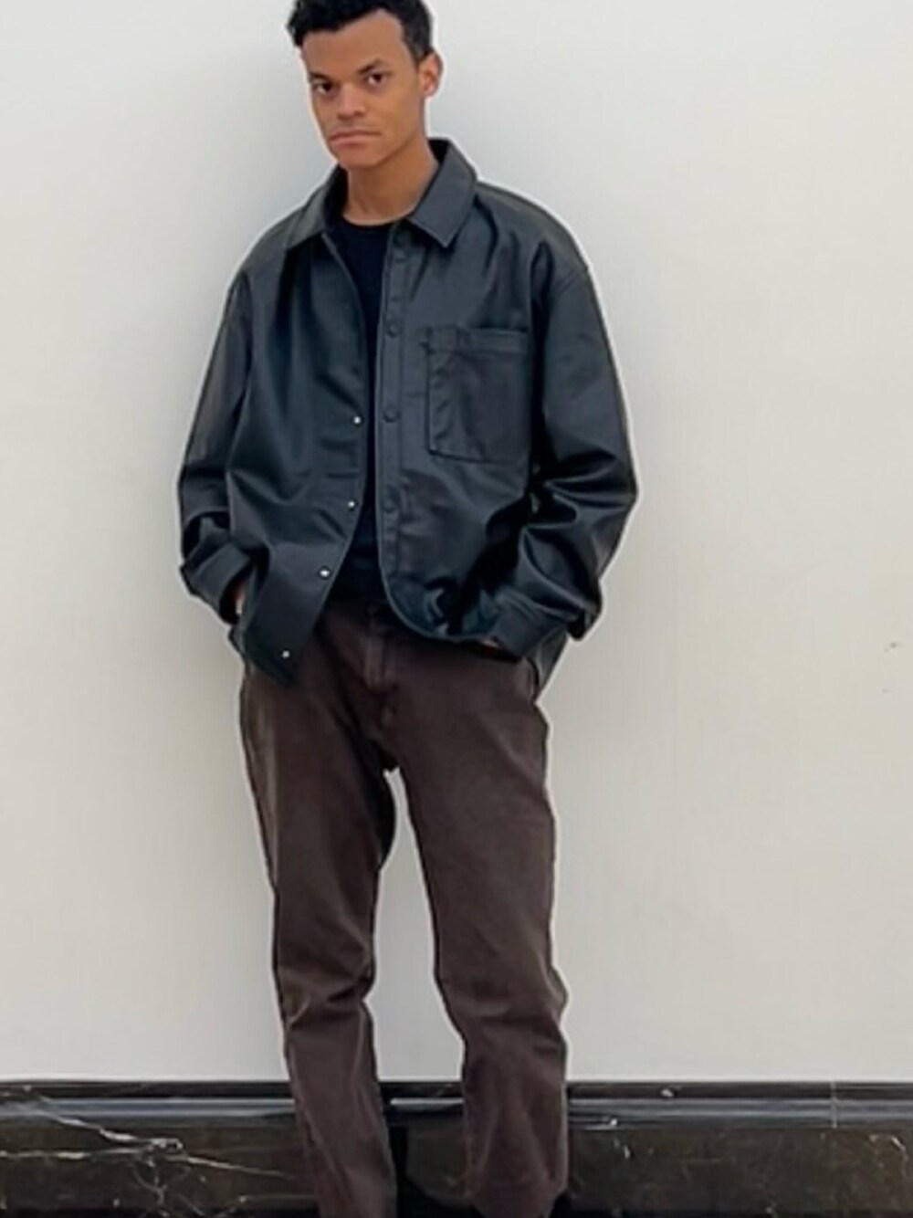 「spring、casual、menswear」｜「ZARAのアイテム（その他アウター、ブラック系）」を使った、Ossiee __さん（メンズ・173cm）の春コーディネートの1枚目の写真