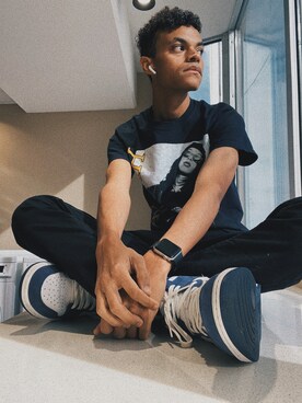 「Jordan」｜「アイテム（腕時計）」を使った、Ossiee __さん（メンズ・173cm）の秋コーディネート