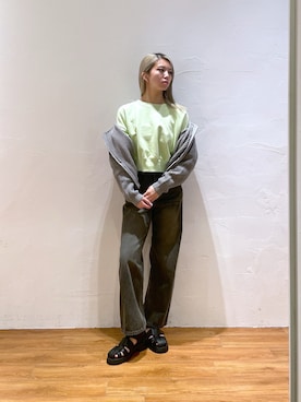 「FREE'S MART（フリーズマート）のアイテム（スウェット）」を使った、Nozomiさん（レディース・167cm）の春コーディネート