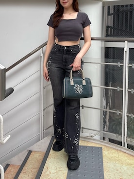 「EVRIS（エヴリス）のレースアップインソールワークブーツ（ブーツ、ブラック系）」を使った、rinaさん（レディース・162cm）の夏コーディネート