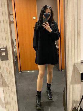 「アイテム（ソックス/靴下、ブラック系）」を使った、DemiLyuさん（レディース・169cm）の秋コーディネート