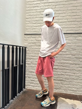 「アイテム（スニーカー）」を使った、NAKAHARAさん（メンズ・190cm）の秋コーディネート