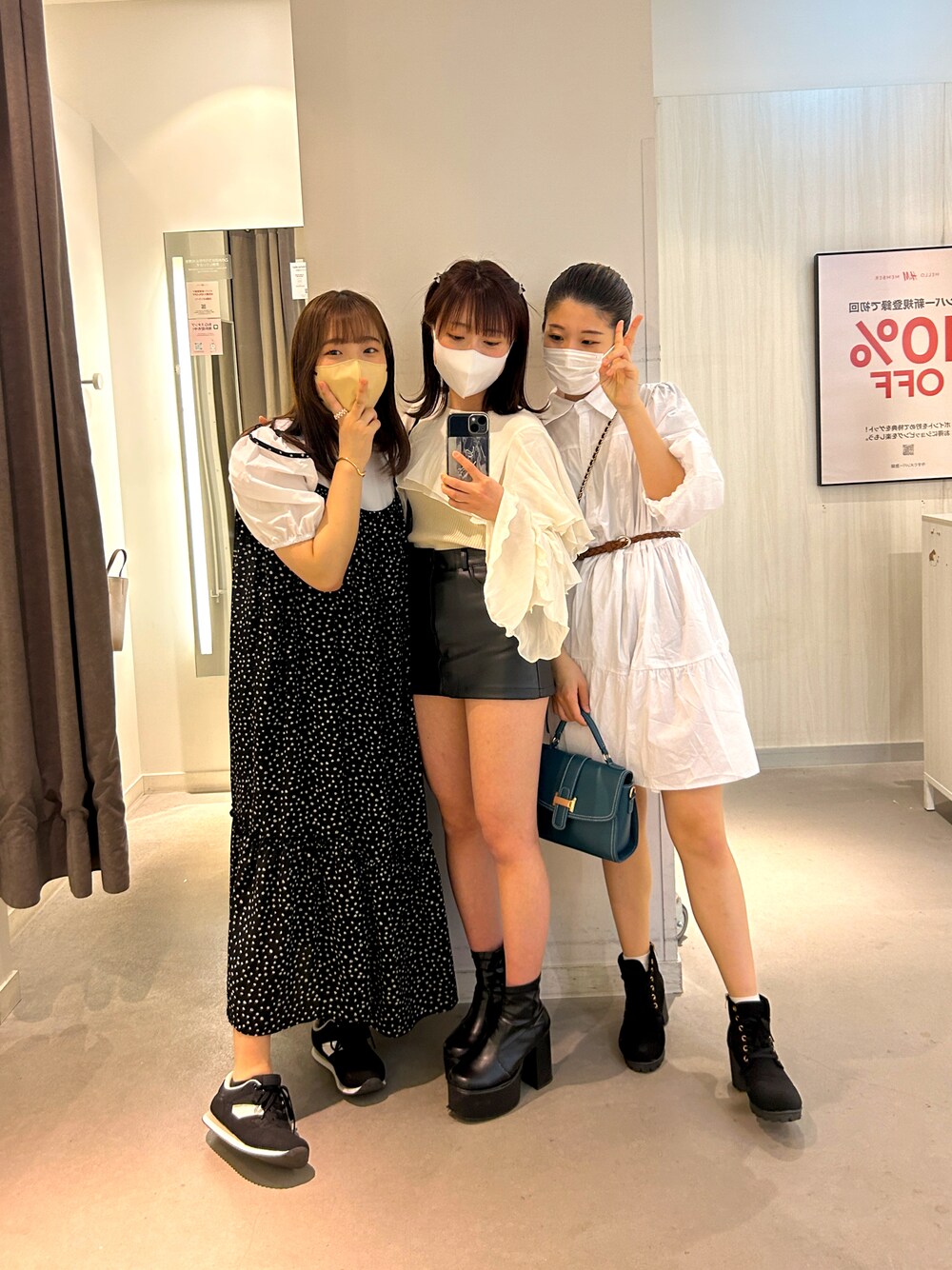 「モノトーン」｜「coca（coca）のアイテム（ワンピース/ドレス、ブラック系）」を使った、a‘nca*さん（レディース・156cm）の冬コーディネートの1枚目の写真