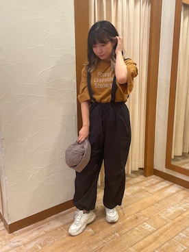 「マスタード」｜「アイテム（帽子）」を使った、mechanさん（レディース・158cm）の秋コーディネート