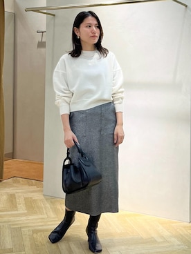 「アイテム（スカート、シルバー系）」を使った、yukaさん（レディース・156cm）の秋コーディネート