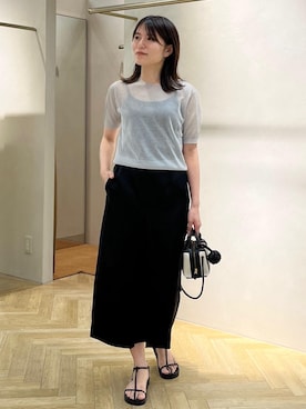 「アイテム（ニット/セーター、シルバー系）」を使った、yukaさん（レディース・156cm）の夏コーディネート