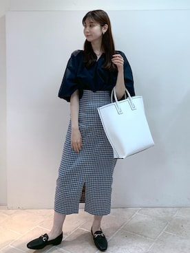 「ROPE'（ロペ）の【エディター三尋木奈保さんコラボ】前後2WAY華やぎバルーンスリーブブラウス【雑誌掲載】（シャツ/ブラウス）」を使った、KURAさん（レディース・156cm）の夏コーディネート