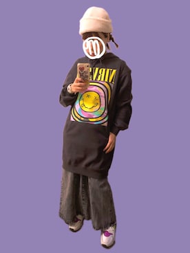 「アイテム（デニムスカート、グレー系）」を使った、finsofansson88さん（レディース・154cm）の秋コーディネート