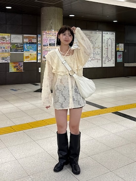 「アイテム（ショルダーバッグ）」を使った、ayaさん（レディース・160cm）の秋コーディネート