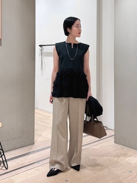 「green label relaxing（グリーンレーベルリラクシング）のアイテム（パンプス）」を使った、栗本（kurimoto）さん（レディース・158cm）の秋コーディネート