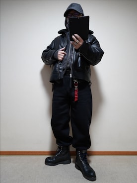 「999.9（フォーナインズ）のアイテム」を使った、宣さん（メンズ・168cm）の冬コーディネート