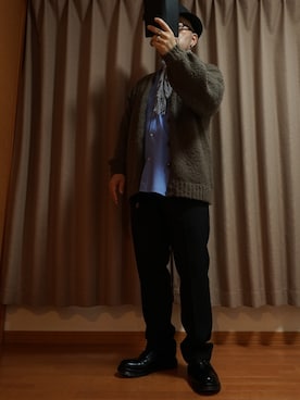 「マーチン」｜「アイテム（スラックス）」を使った、宣さん（メンズ・168cm）の秋コーディネート