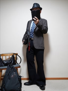 「999.9（フォーナインズ）のアイテム」を使った、宣さん（メンズ・168cm）の秋コーディネート