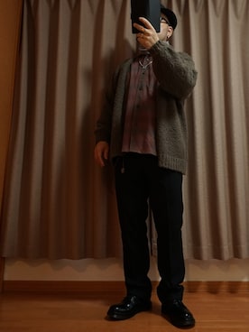 「マーチン」｜「アイテム（スラックス）」を使った、宣さん（メンズ・168cm）の秋コーディネート