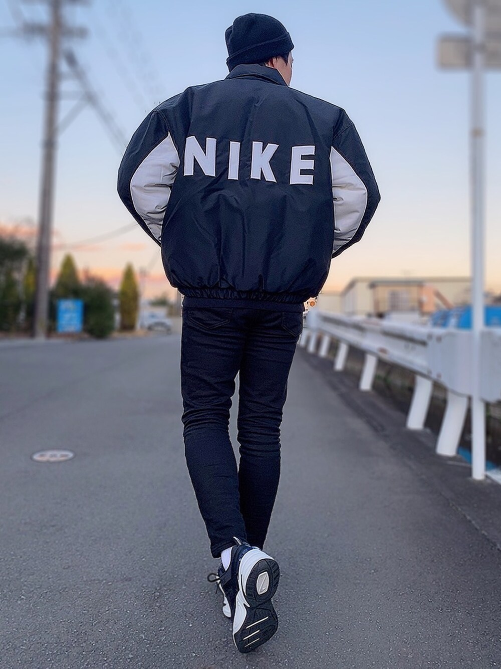 Nike ナイロンジャケット 黒 NIKE(ナイキ) / ナイロンジャケット/90s/銀タグ/L/ナイロン