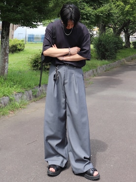 「黒Tシャツ」｜YUHEIさん（メンズ・178cm）の秋コーディネート