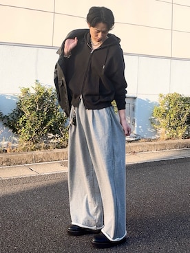 「アイテム（キーホルダー）」を使った、YUHEIさん（メンズ・178cm）の秋コーディネート