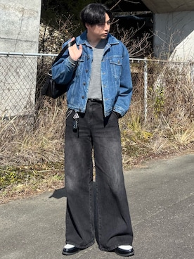 「LASSU&FRISS（ラスアンドフリス）のクラシックローファー（ローファー、ブラック系）」を使った、YUHEIさん（メンズ・178cm）の春コーディネート