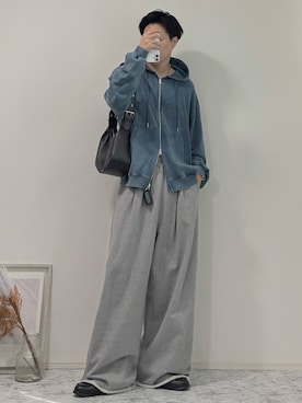 「アイテム（スウェットパンツ）」を使った、YUHEIさん（メンズ・178cm）の秋コーディネート