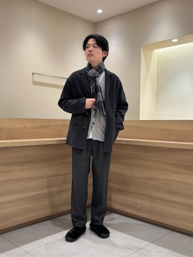 「アイテム（サンダル）」を使った、Shohei Okuyamaさん（メンズ・177cm）の冬コーディネート