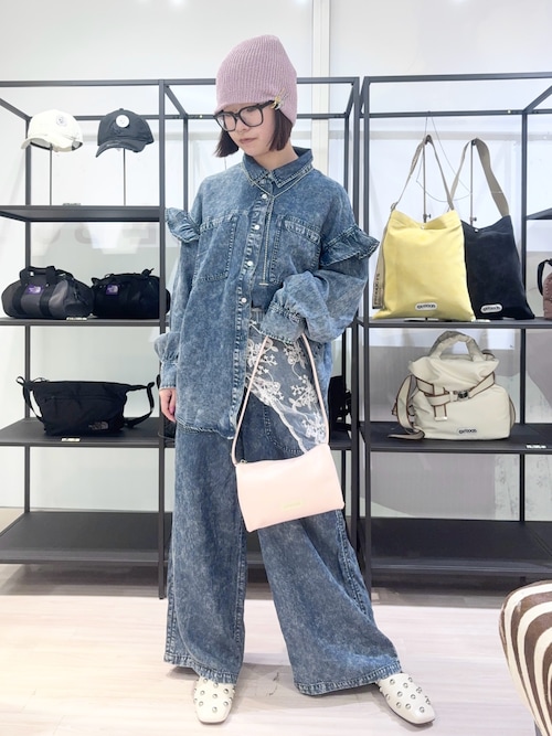 LIGHT OZ FRILL DENIM SHIRT（シャツ/ブラウス）｜ROSE BUD（ローズ