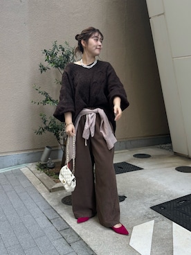 「アイテム（シャツ/ブラウス、ピンク系）」を使った、Hinako Satoさん（レディース・159cm）の秋コーディネート