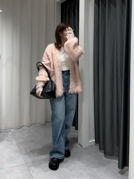 「アイテム（Tシャツ/カットソー）」を使った、Hinako Satoさん（レディース・159cm）の冬コーディネート
