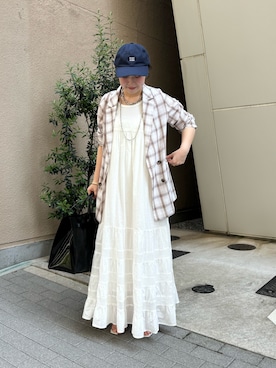 「DouDou（ドゥドゥ）のアイテム（帽子）」を使った、Hinako Satoさん（レディース・159cm）の春コーディネート