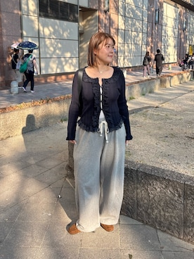 「DouDou（ドゥドゥ）のアイテム（バッグ）」を使った、Hinako Satoさん（レディース・159cm）の秋コーディネート
