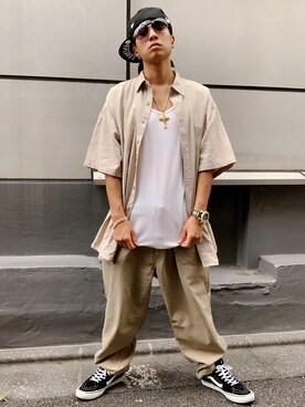 シャツ ブラウス ベージュ系 を使った ストリート系 の人気ファッションコーディネート Wear