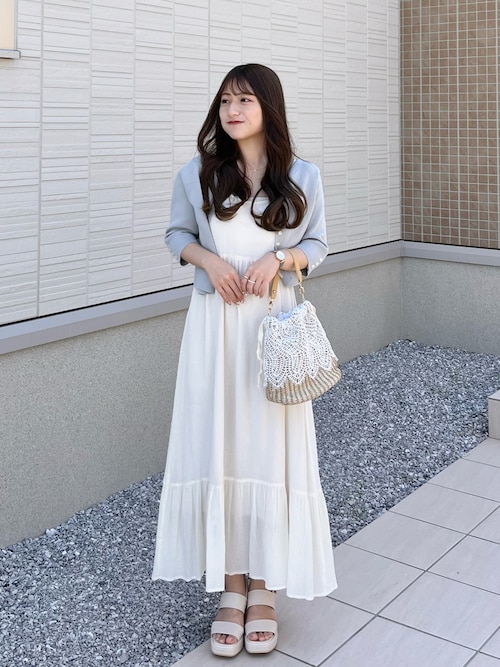 親子で楽しむ！シンプルロングワンピース 春夏お出かけコーデ 1683284573_500.jpg