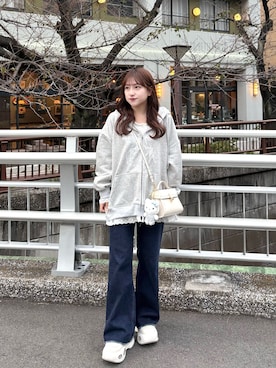 「アイテム（キーケース/キーアクセサリー）」を使った、miyu Ӧさん（レディース・149cm）の秋コーディネート