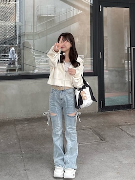 「アイテム（スニーカー）」を使った、miyu Ӧさん（レディース・149cm）の秋コーディネート